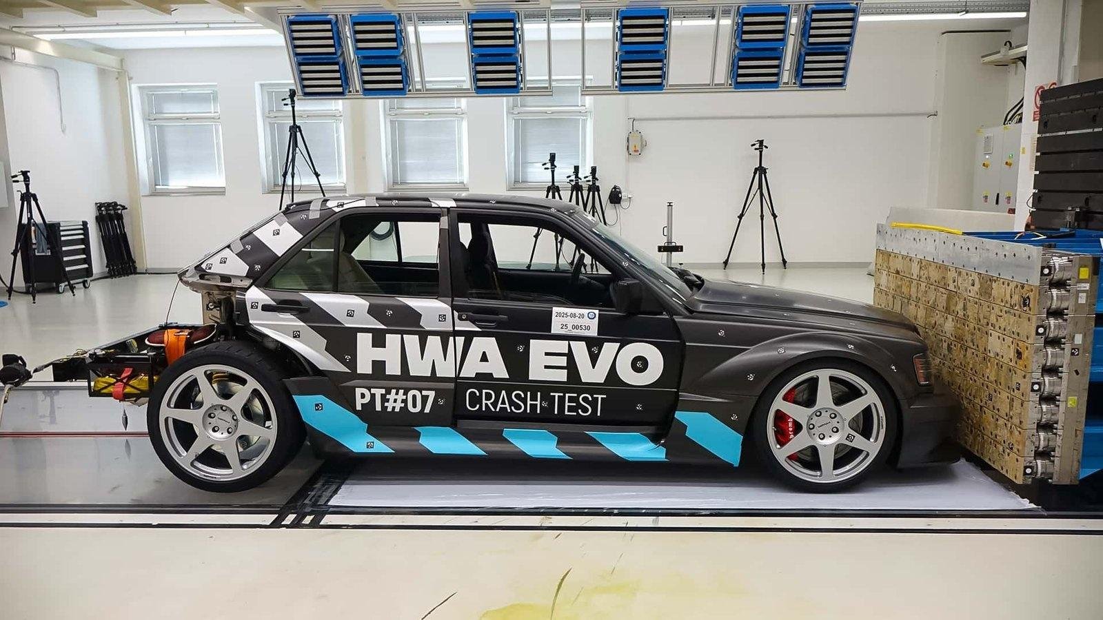 The HWA EVO crash test passed, legend lives!